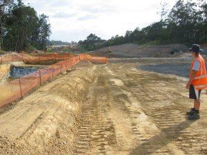 Dirty water diversion bund directing site water to a sediment retention pond (Source: SouthernSkies).