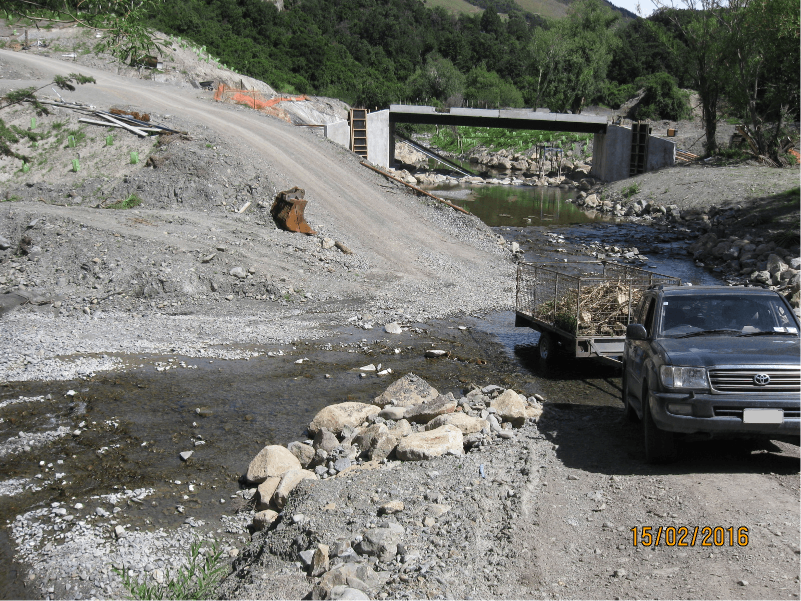 Construction of the bridge used a diversion of the river to isolate the bridge works area from flowing water.